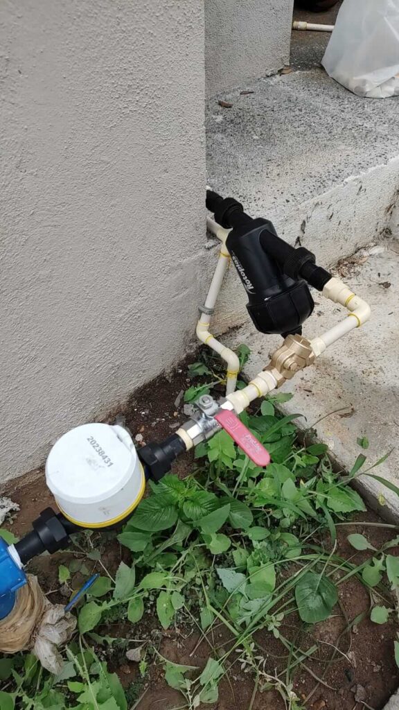 INSTALACION DE TUBERIA DE AGUA EN AREA DE MEDIDOR